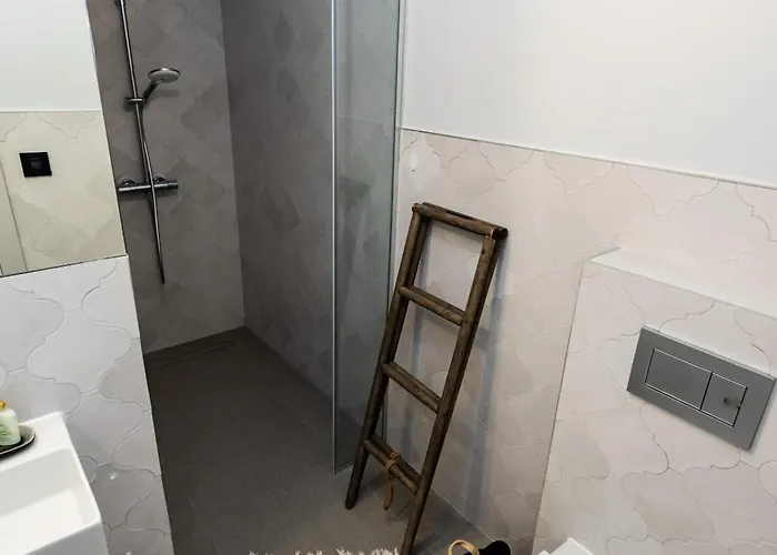 Appartement Stone House Tribalj